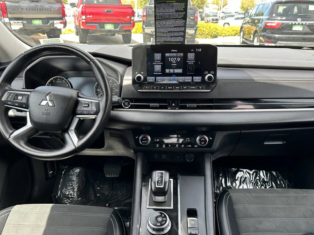 Used 2024 Mitsubishi Outlander SE AWD/4WD image 20