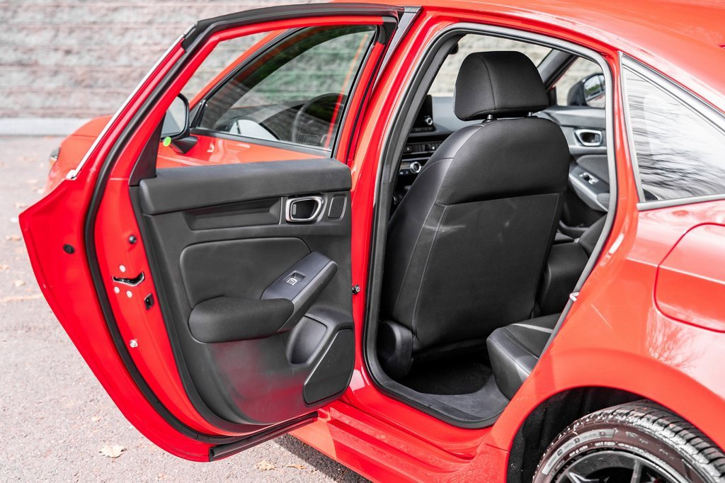 Used 2025 Honda Civic Sport image 20