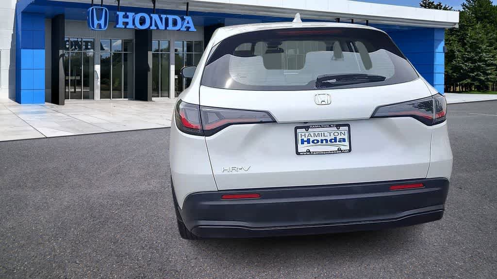 Certified 2023 Honda HR-V LX image 7