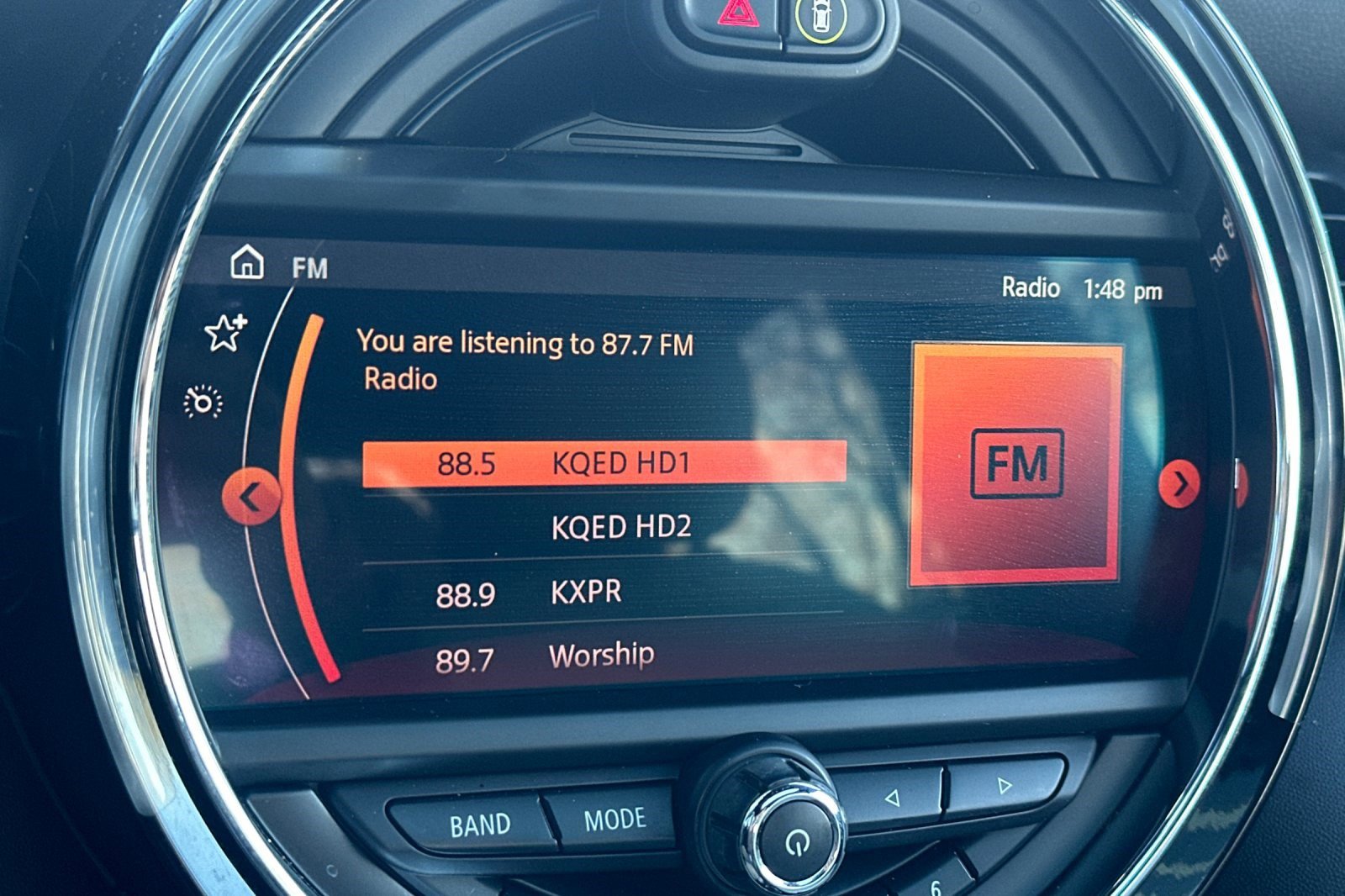 Used 2021 MINI Cooper SE w/ 8.8" Touchscreen Nav Package image 23