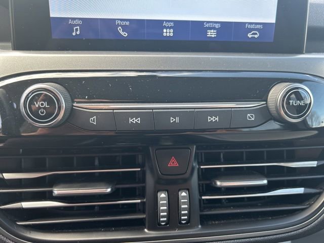 Used 2023 Ford Escape Active AWD/4WD image 17