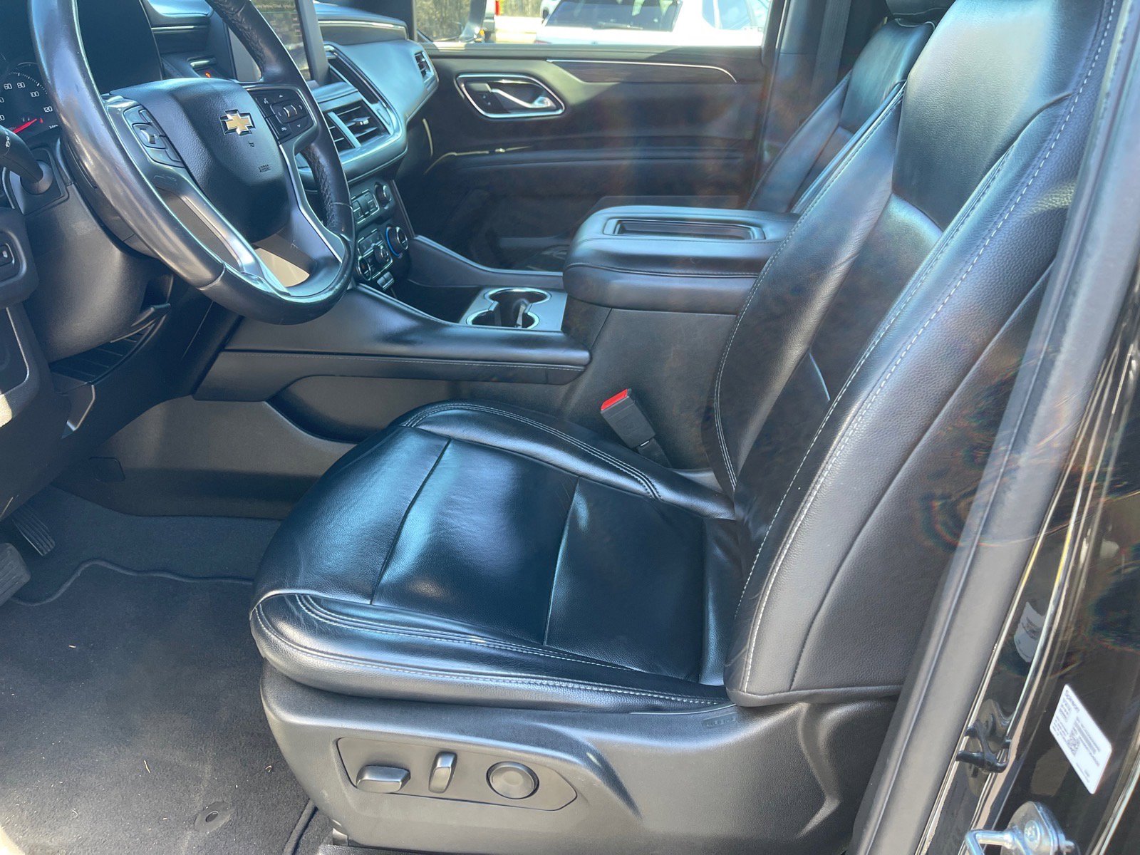 Used 2023 Chevrolet Tahoe LS image 10