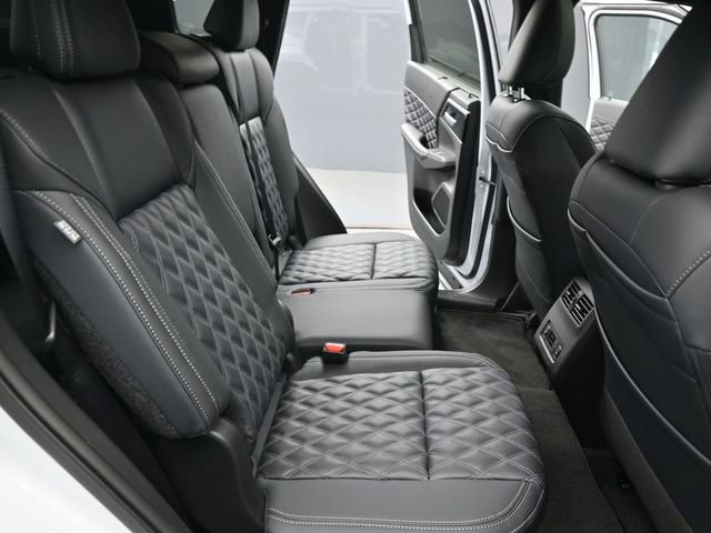 New 2026 Nissan Rogue Platinum image 24