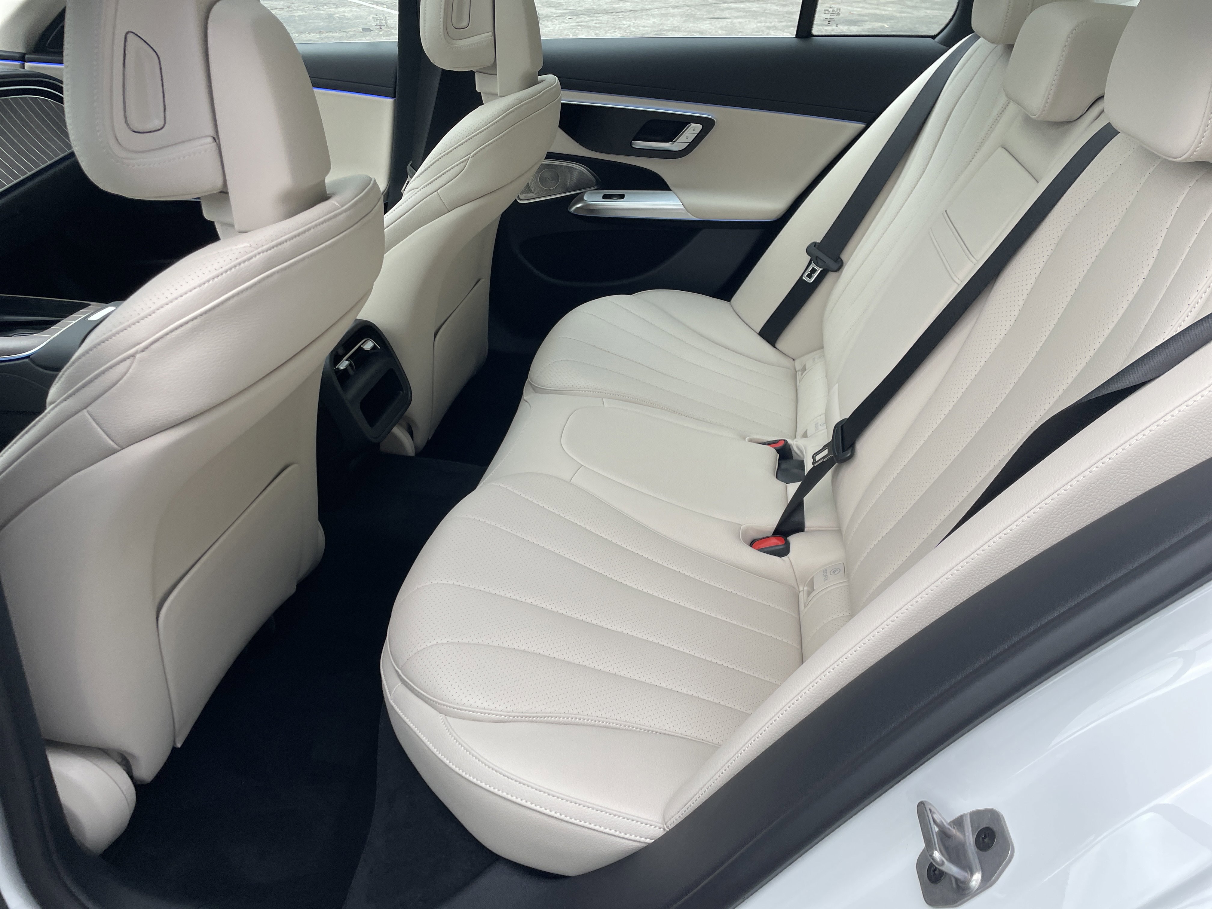 New 2026 Mercedes-Benz E 350 Sedan image 36