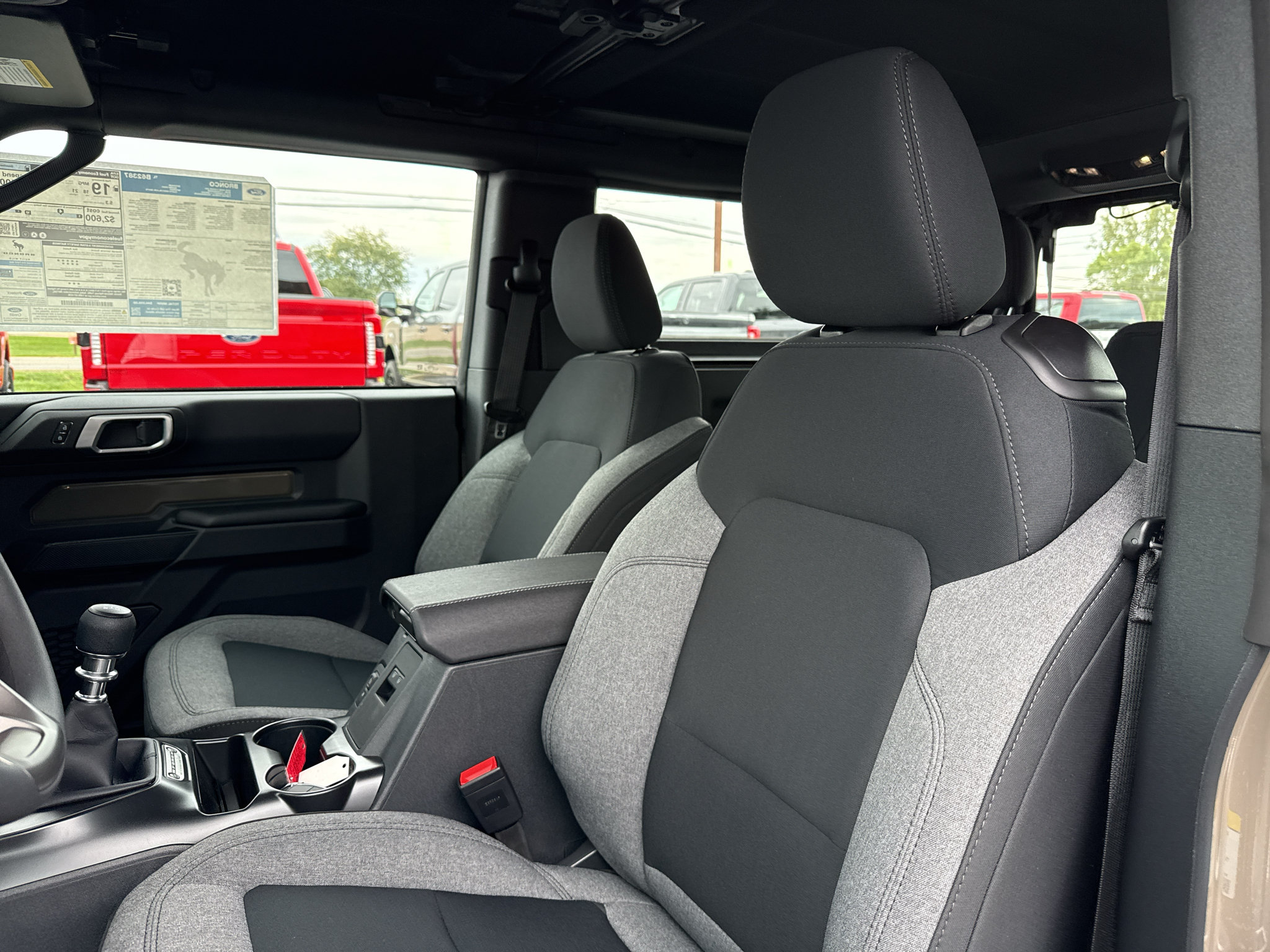 New 2026 Ford Bronco 2-Door AWD/4WD image 11