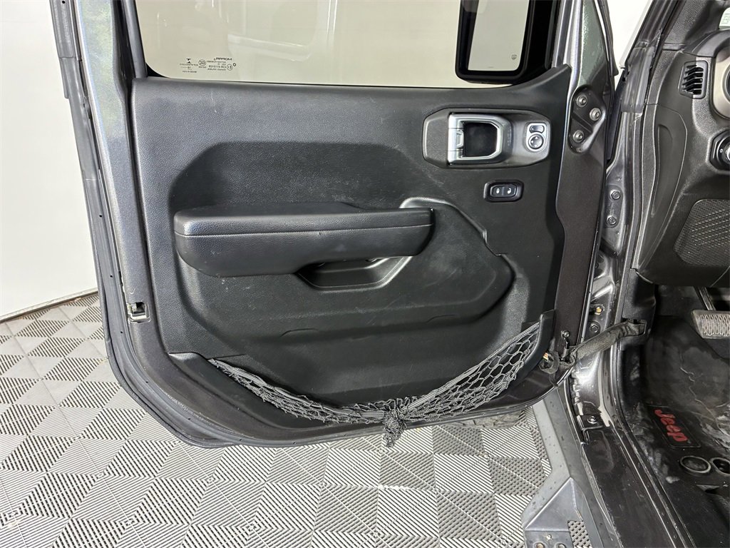 Used 2018 Jeep Wrangler Unlimited Sport S image 16