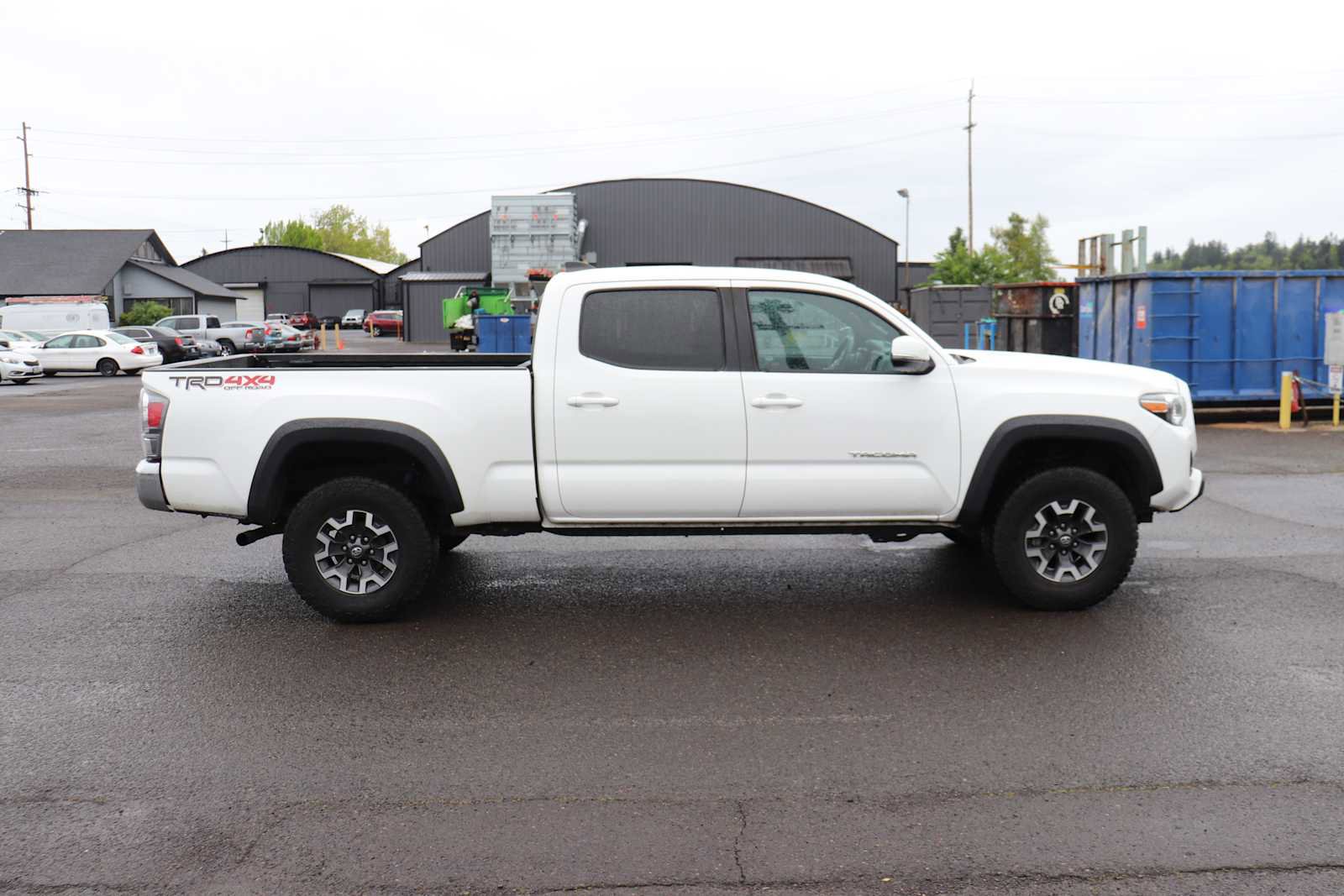 Used 2021 Toyota Tacoma TRD Off-Road image 4