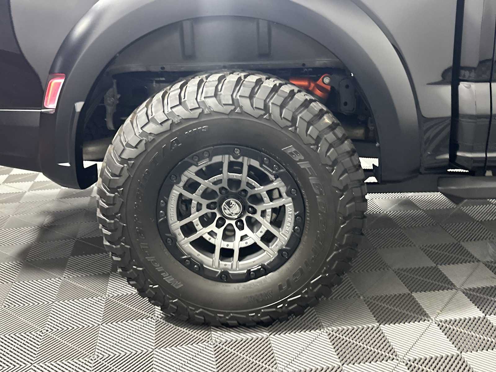 Used 2025 Ford F150 Raptor AWD/4WD image 24