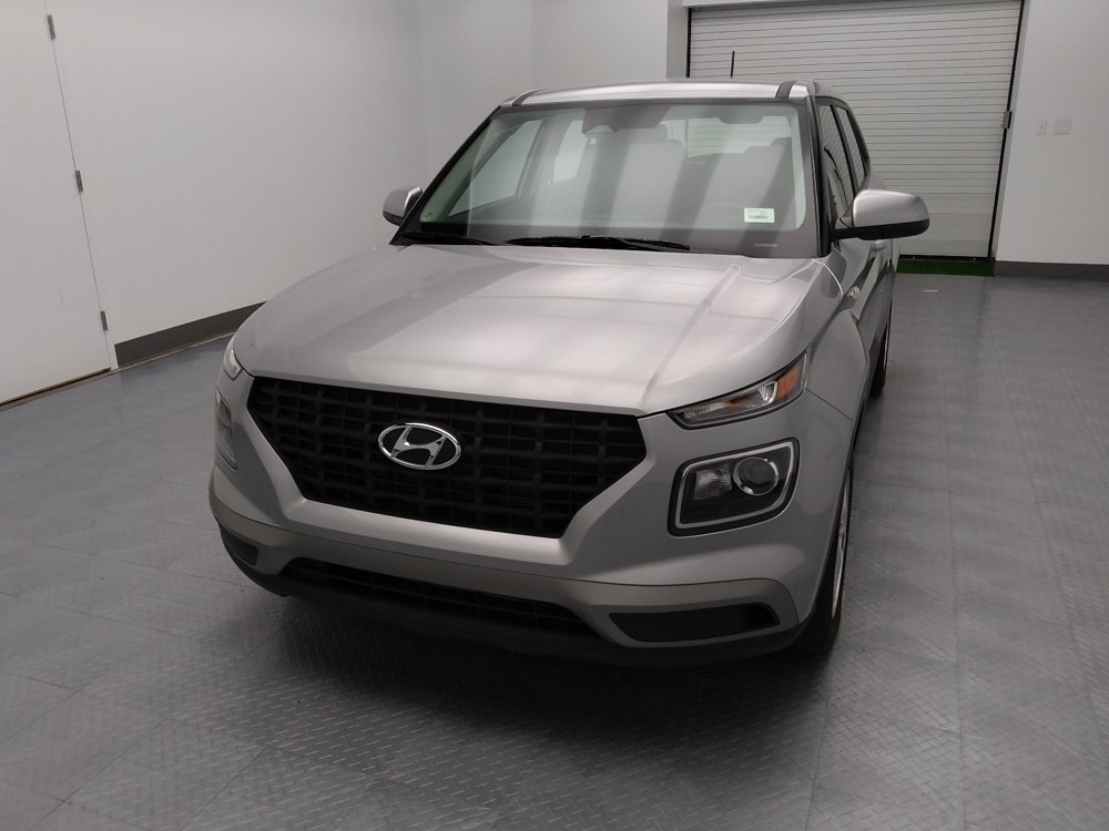 Used 2025 Hyundai Venue SE FWD image 15