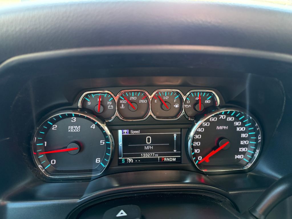 Used 2015 Chevrolet Silverado 1500 LT AWD/4WD image 35