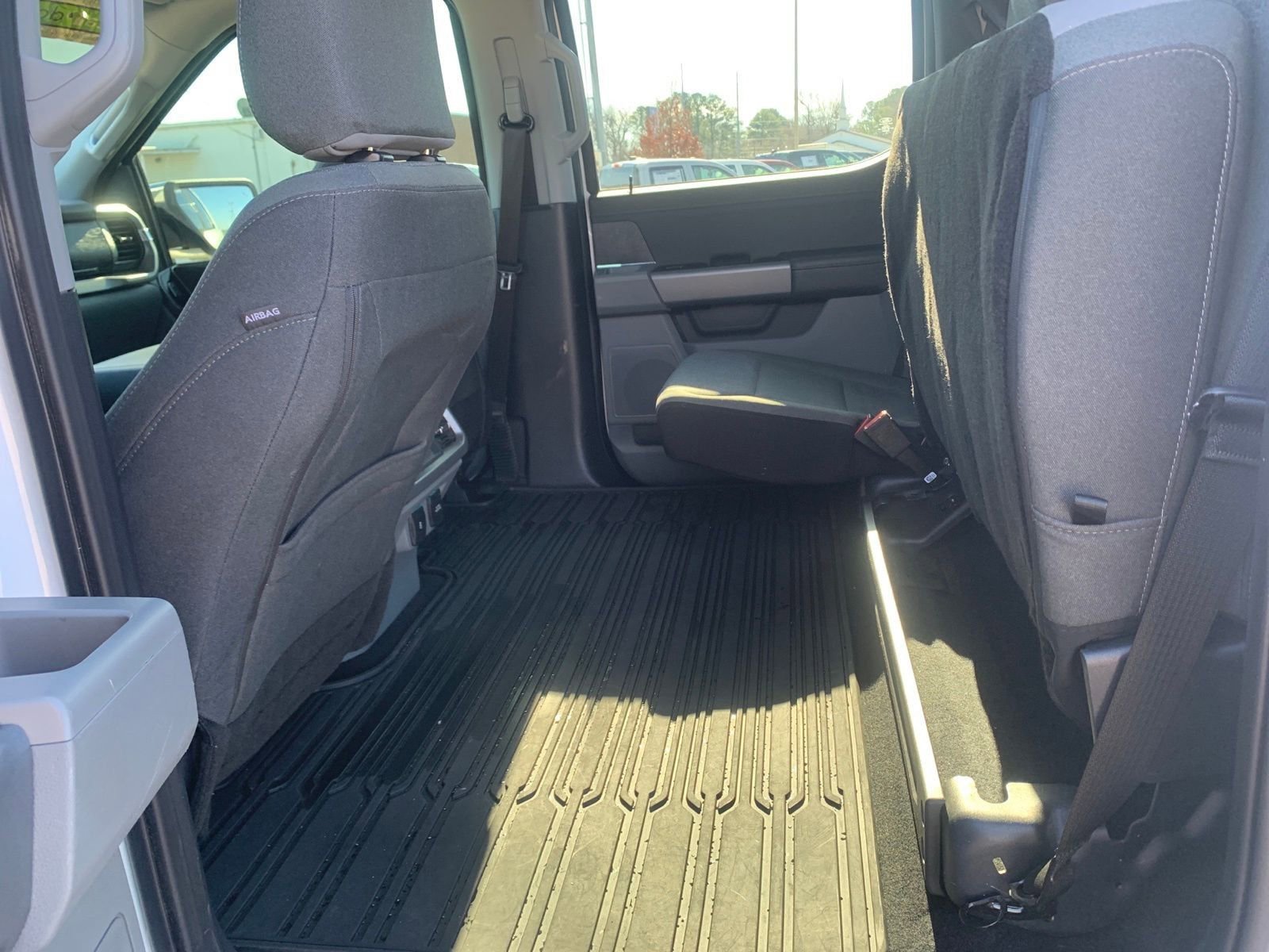 Used 2024 Ford F150 XLT w/ Equipment Group 302A MID image 26