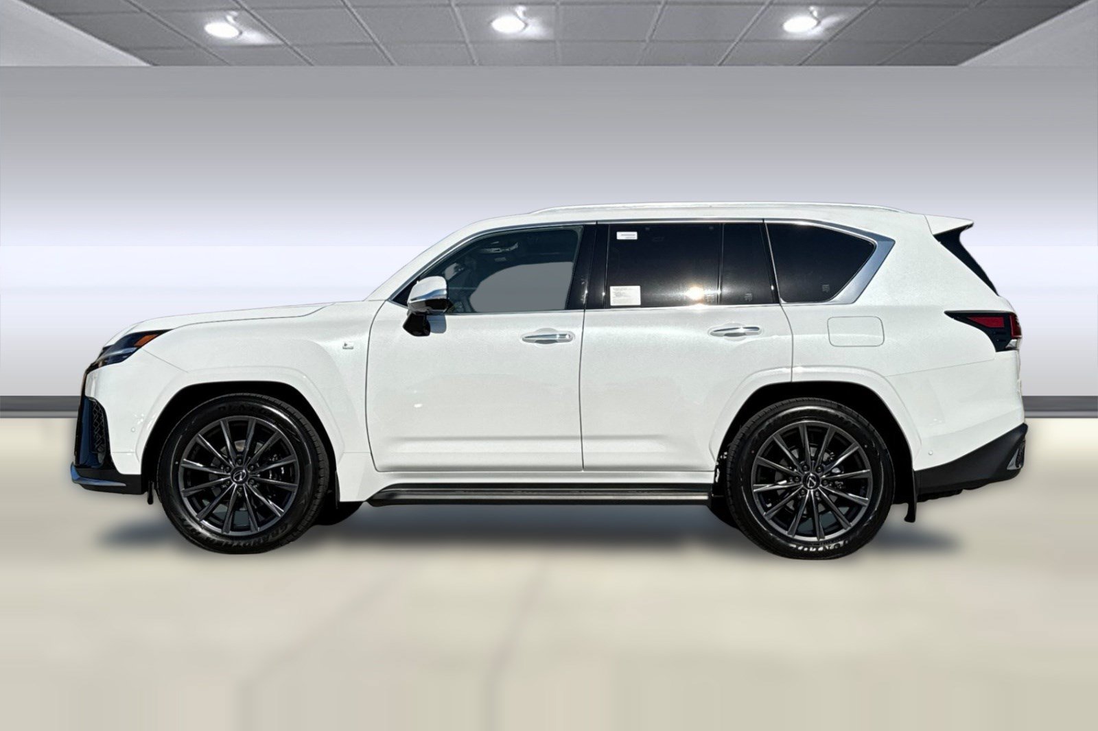 New 2026 Lexus LX 700h F Sport AWD/4WD image 2