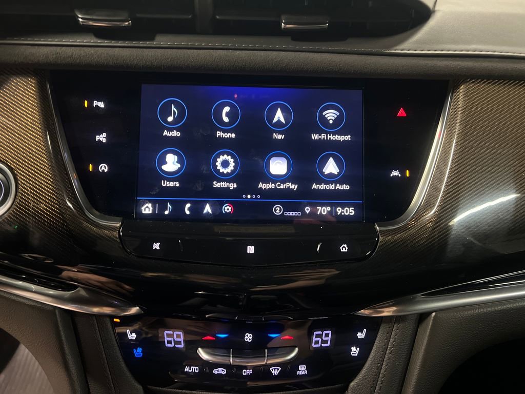Used 2021 Cadillac XT6 Sport w/ Platinum Package AWD/4WD image 17