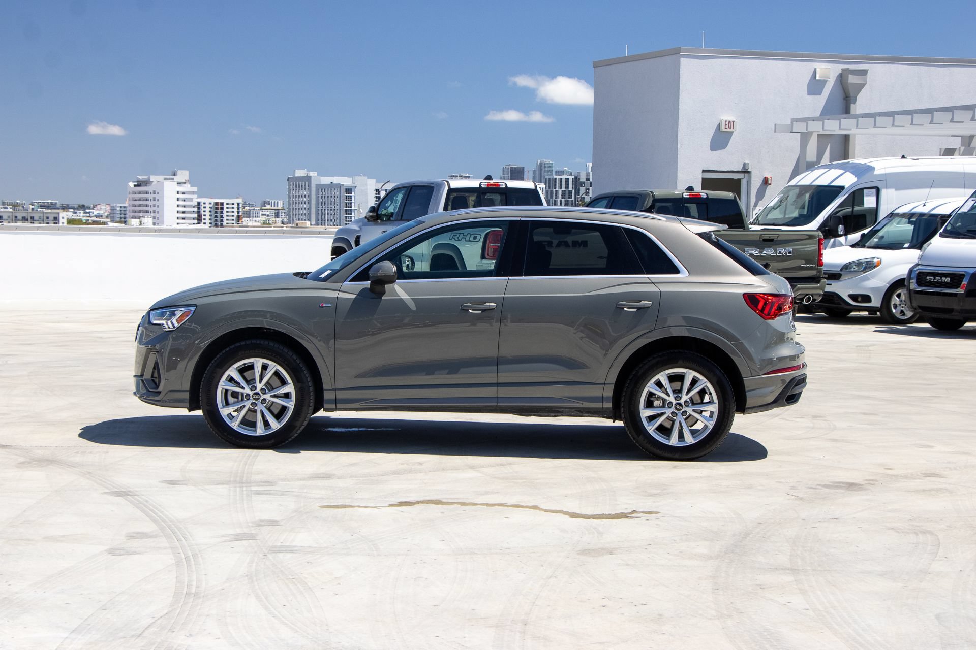 Used 2025 Audi Q3 2.0T Premium AWD/4WD image 8