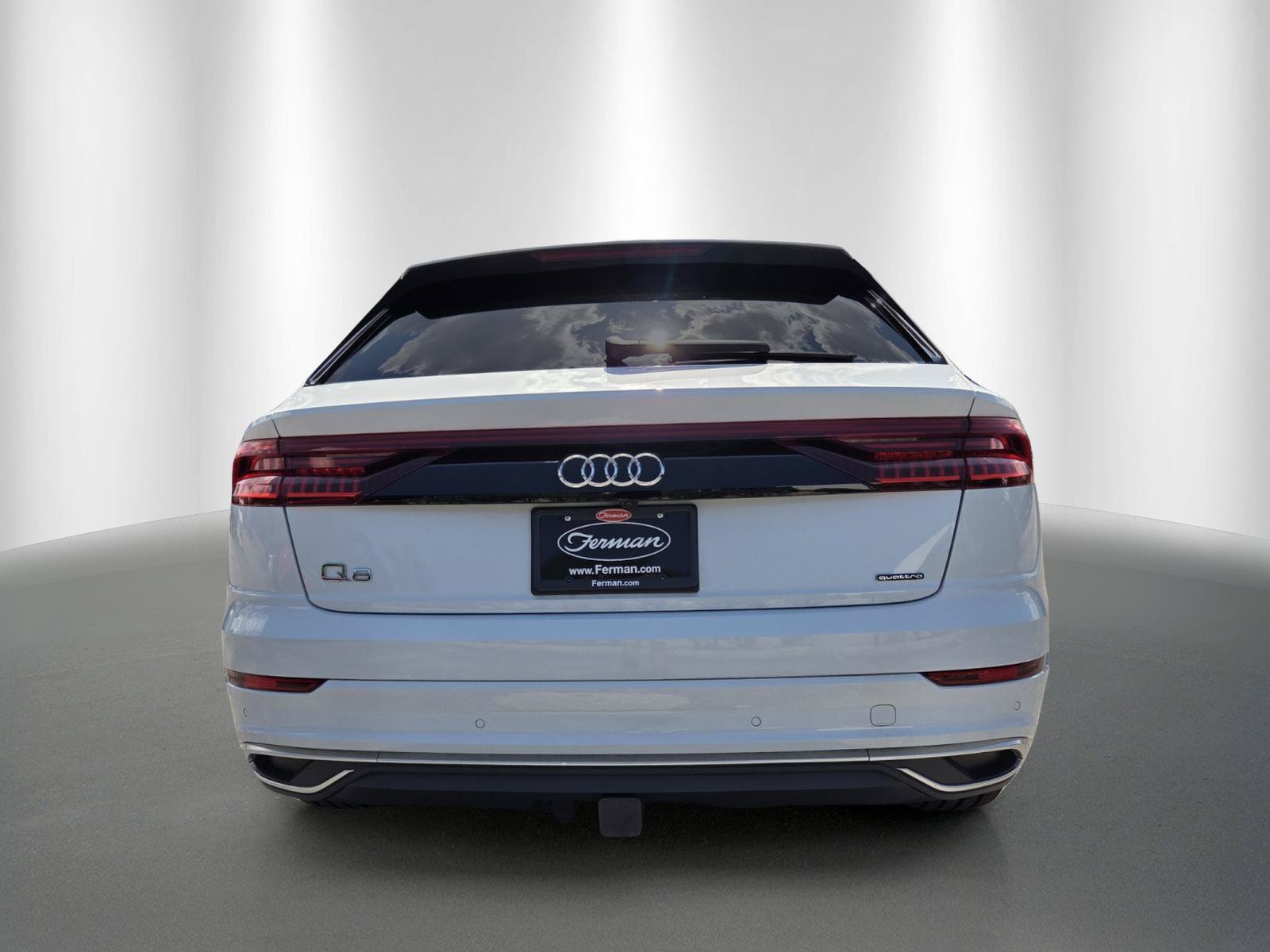 Used 2023 Audi Q8 Premium Plus AWD/4WD image 6