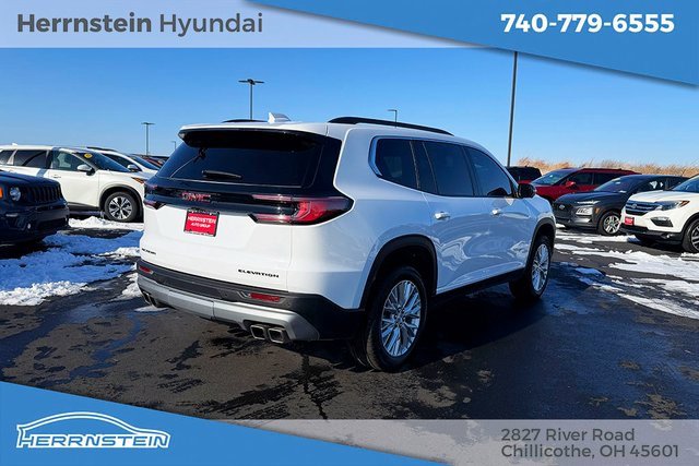 Used 2024 GMC Acadia Elevation image 30