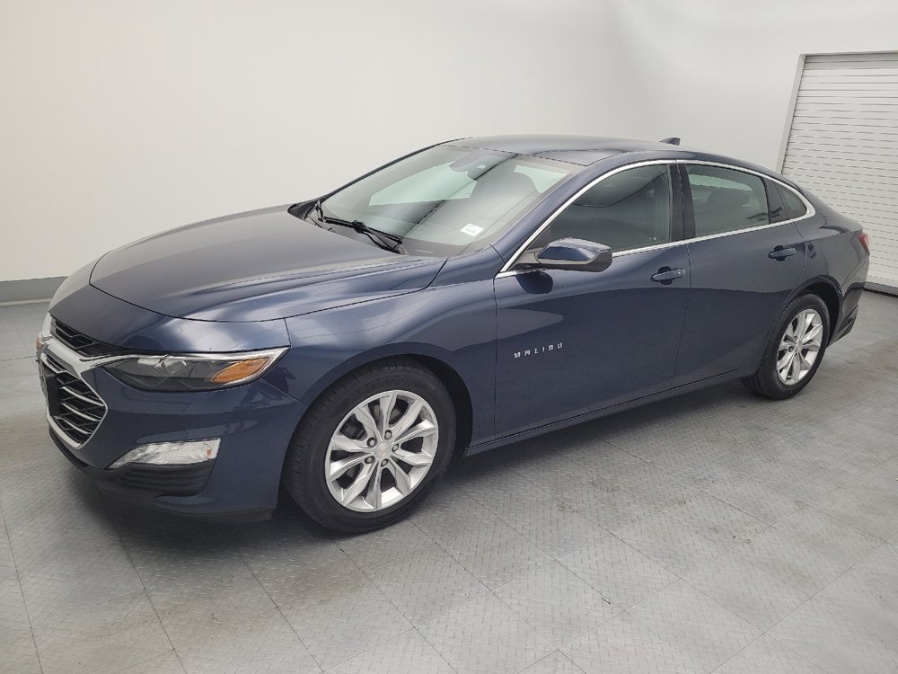 Used 2019 Chevrolet Malibu LT w/ Driver Confidence Package FWD image 2