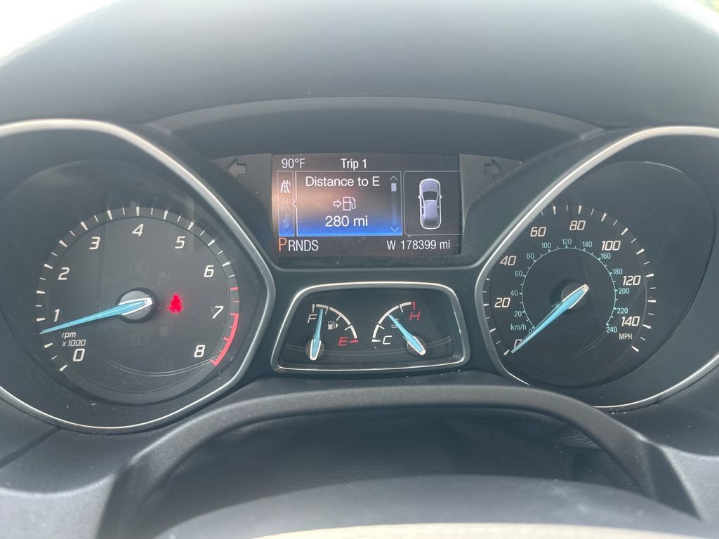 Used 2014 Ford Focus Titanium FWD image 18