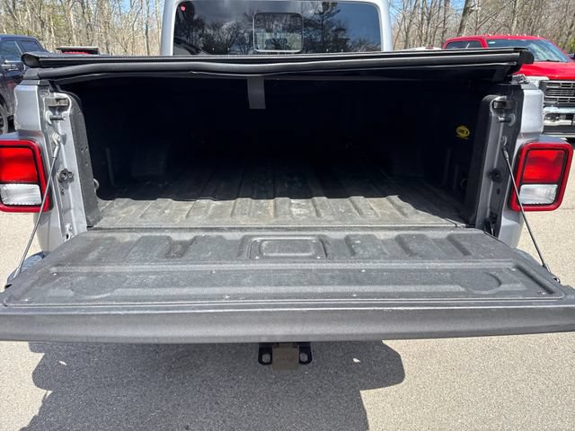 Used 2020 Jeep Gladiator Sport w/ Quick Order Package 24S AWD/4WD image 14