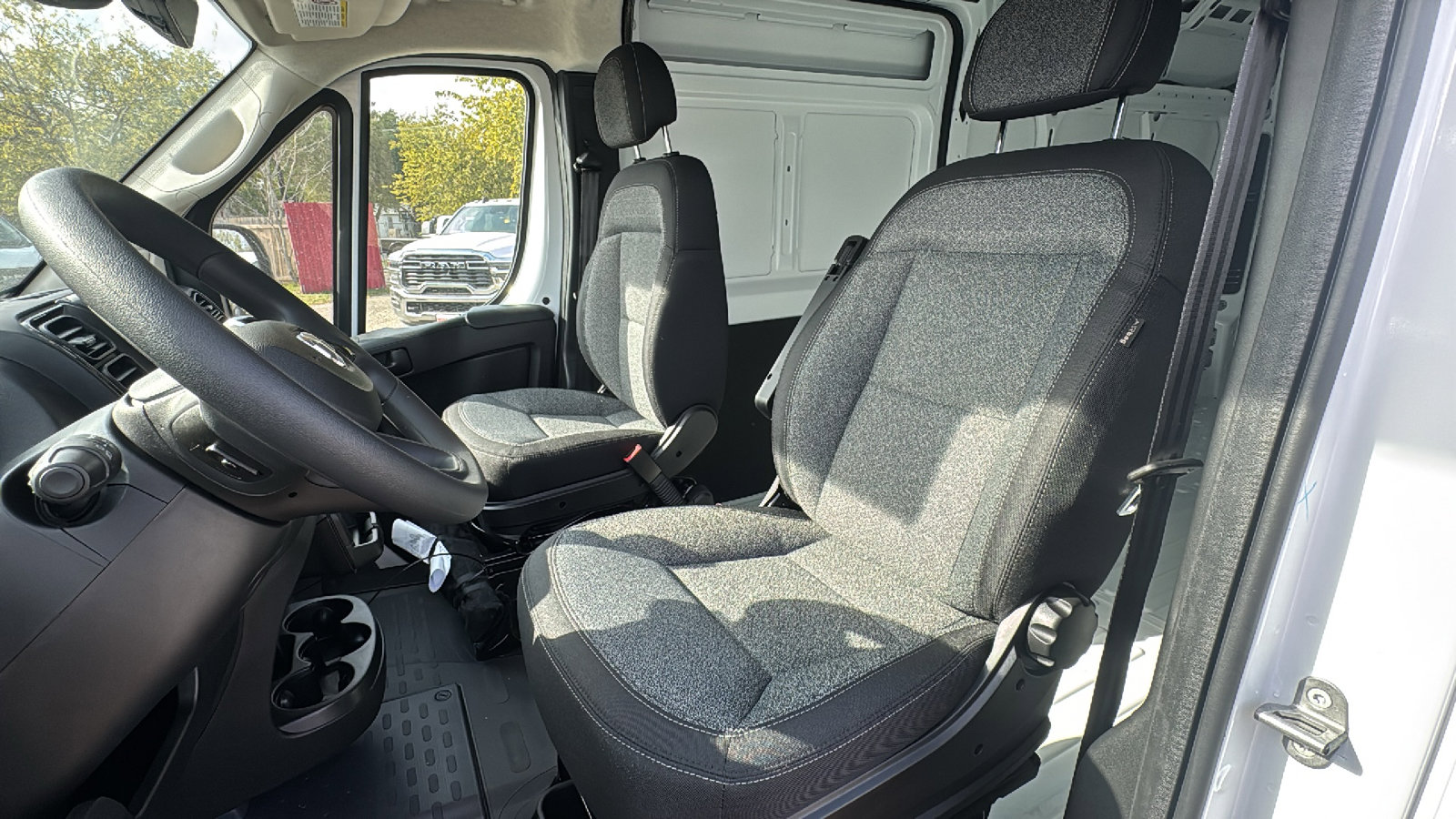 New 2026 RAM ProMaster 2500 image 13