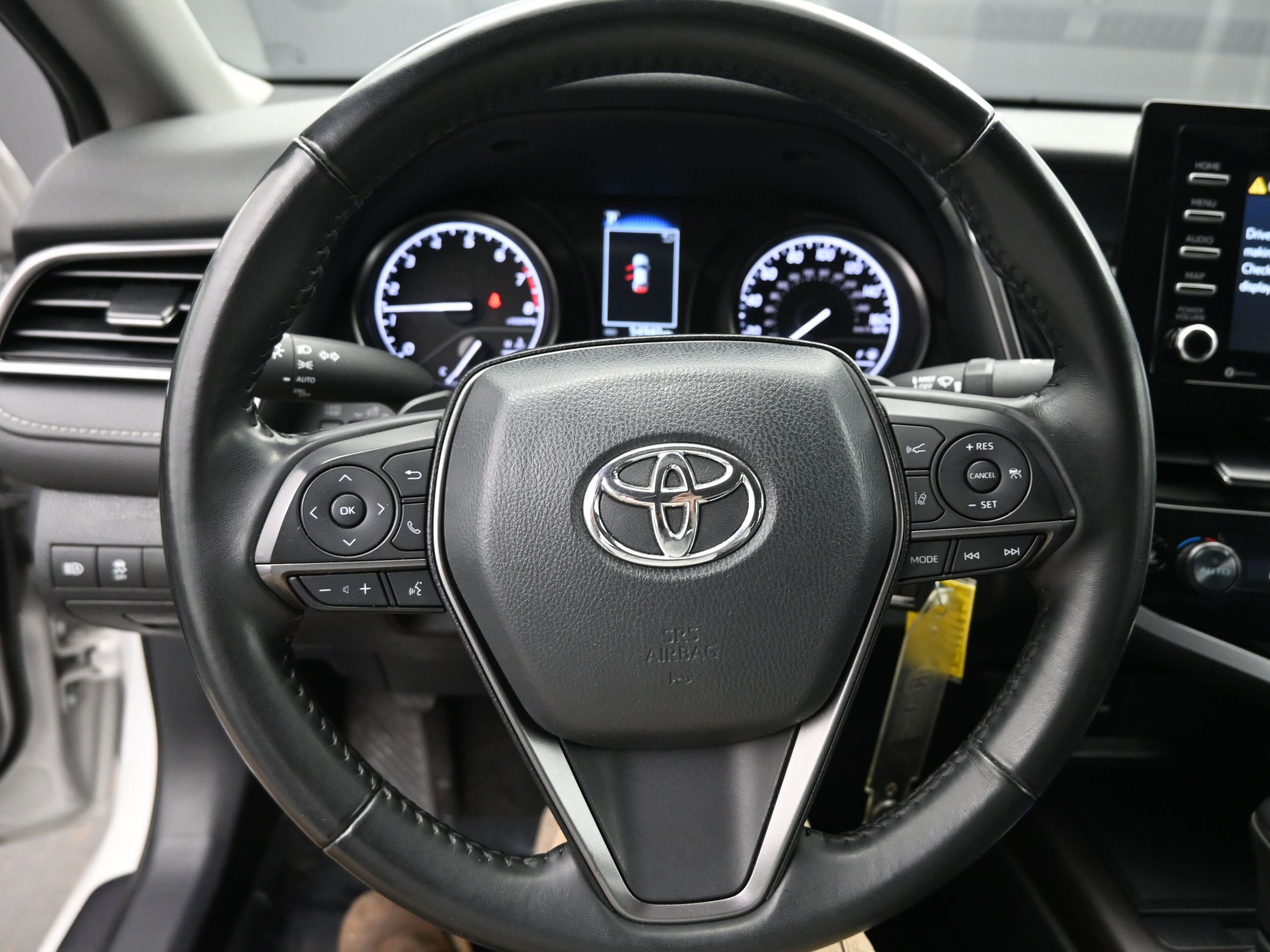 Used 2024 Toyota Camry SE image 16
