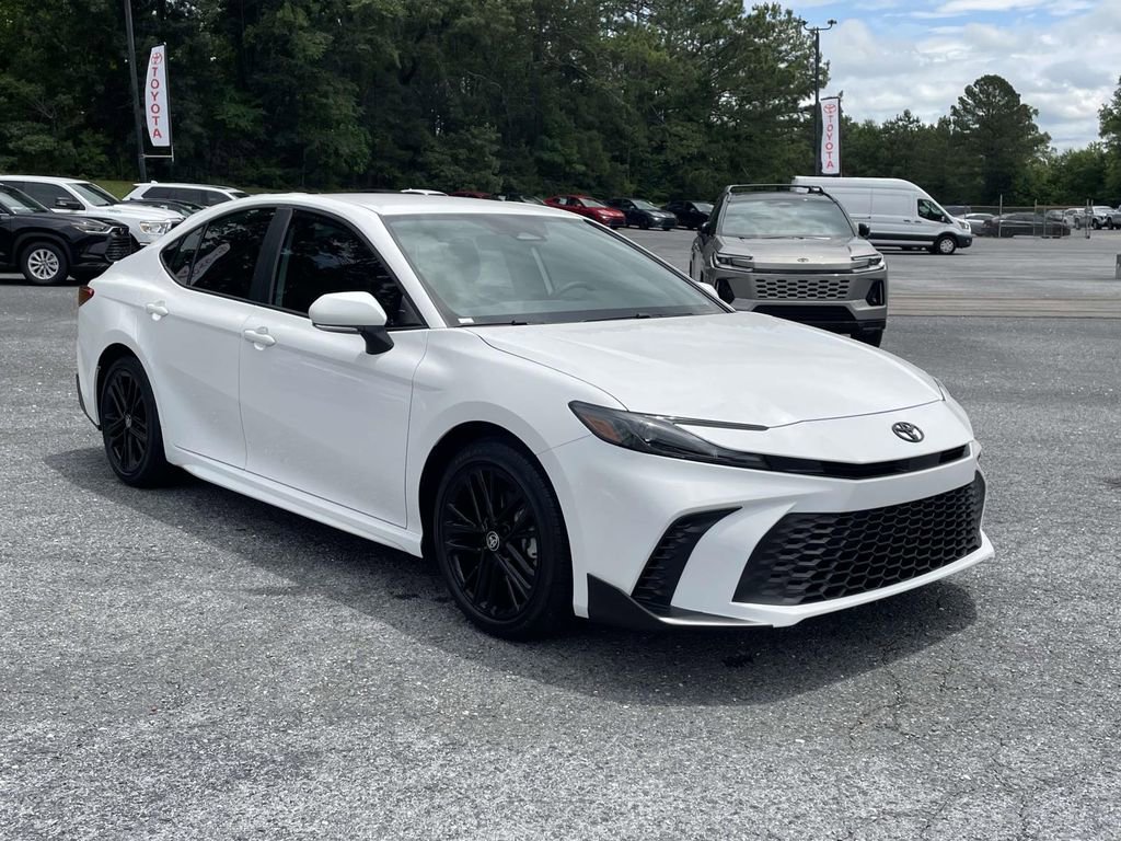 Used 2026 Toyota Camry SE w/ Multimedia Upgrade Package