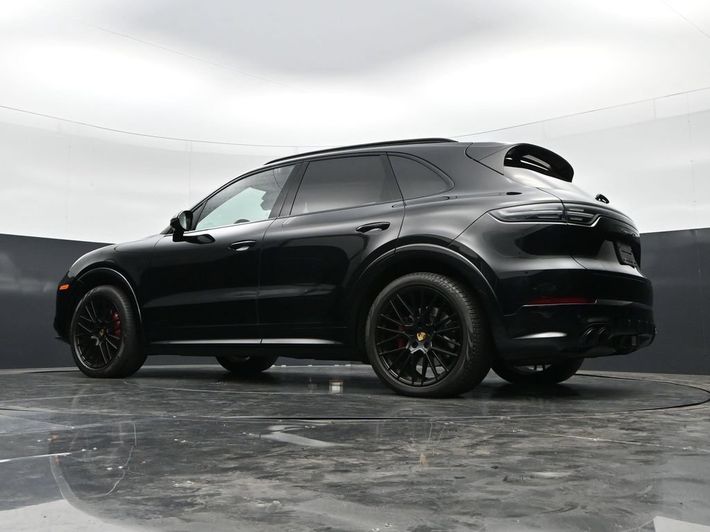 Used 2023 Porsche Cayenne GTS AWD/4WD image 45