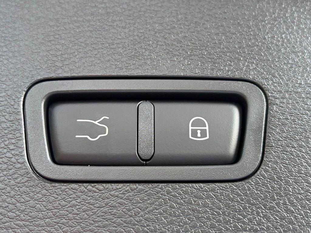 Used 2024 Alfa Romeo Tonale Veloce w/ Active Assist Package image 13