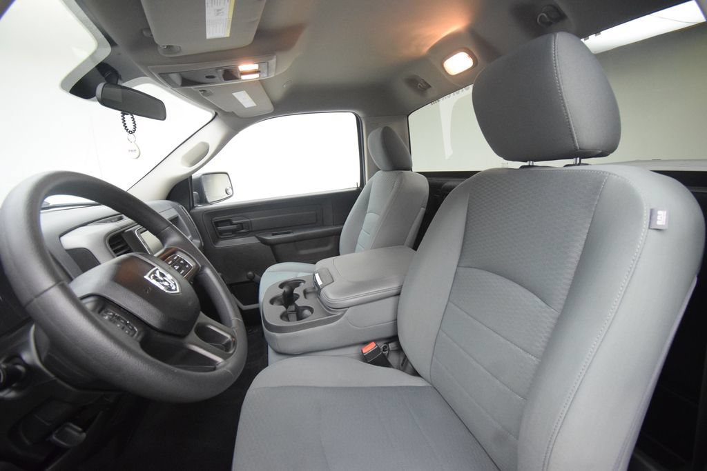 Used 2019 RAM 1500 Tradesman w/ Tradesman SXT Package RWD image 11