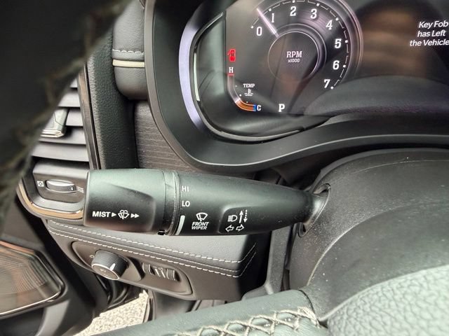 Used 2024 RAM 1500 Limited AWD/4WD image 39