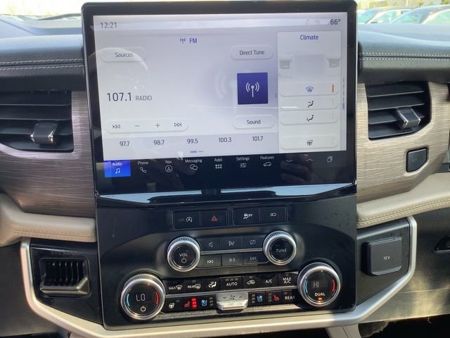 Used 2024 Ford Expedition Max Limited image 31