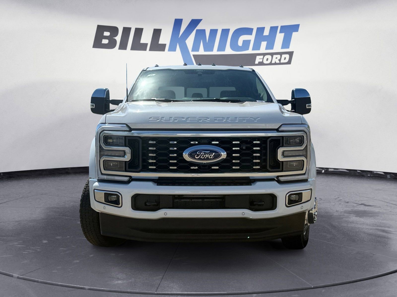 Used 2026 Ford F450 Platinum AWD/4WD image 8
