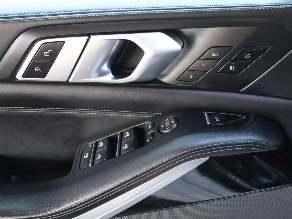 Used 2020 BMW X5 M50i w/ Executive Package AWD/4WD image 51