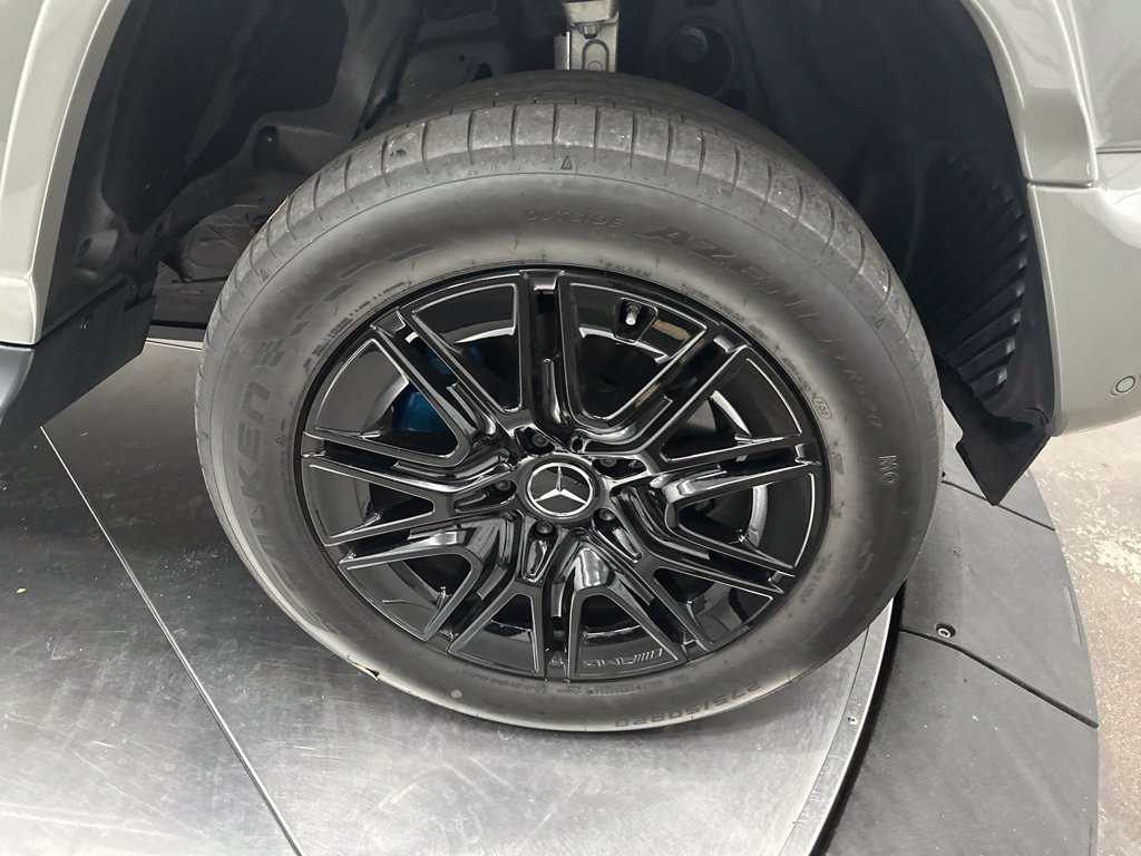 Certified 2025 Mercedes-Benz G 580 w/ EQ Technology image 10