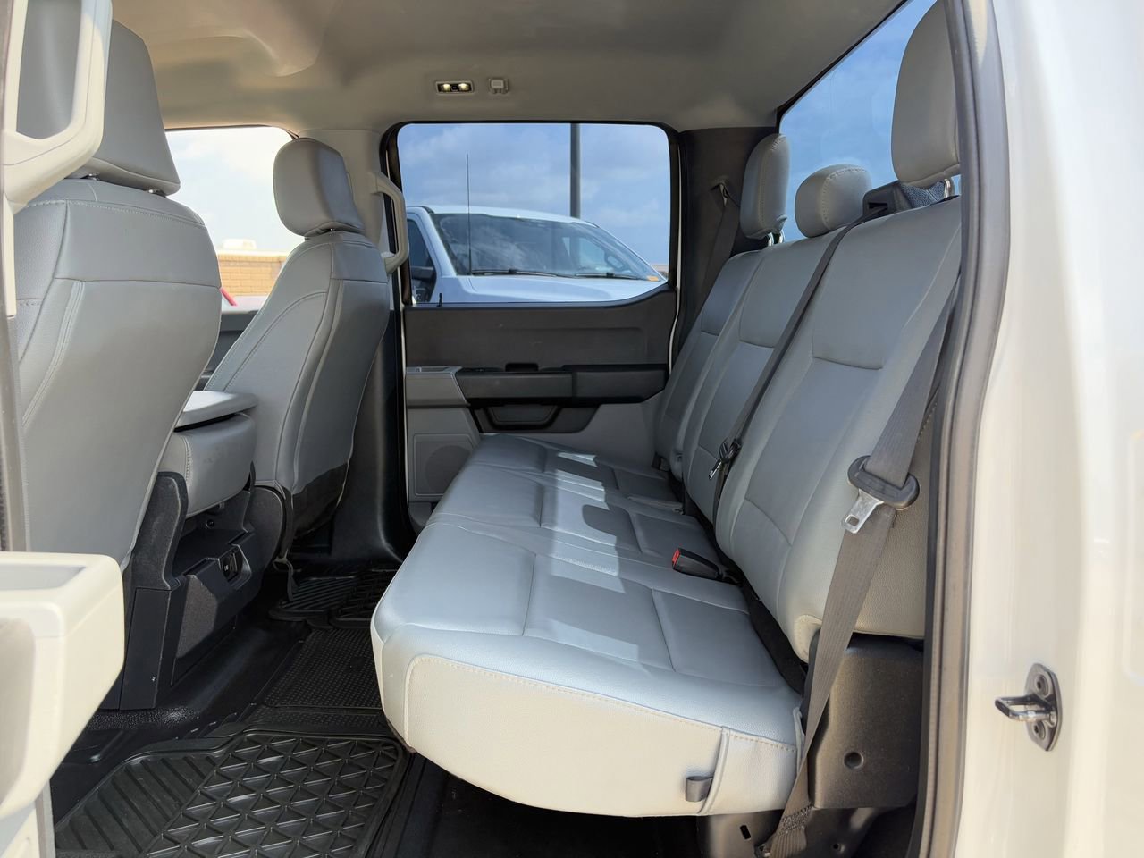 Used 2023 Ford F250 XL image 30