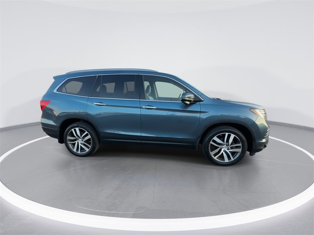 Used 2018 Honda Pilot Touring image 17