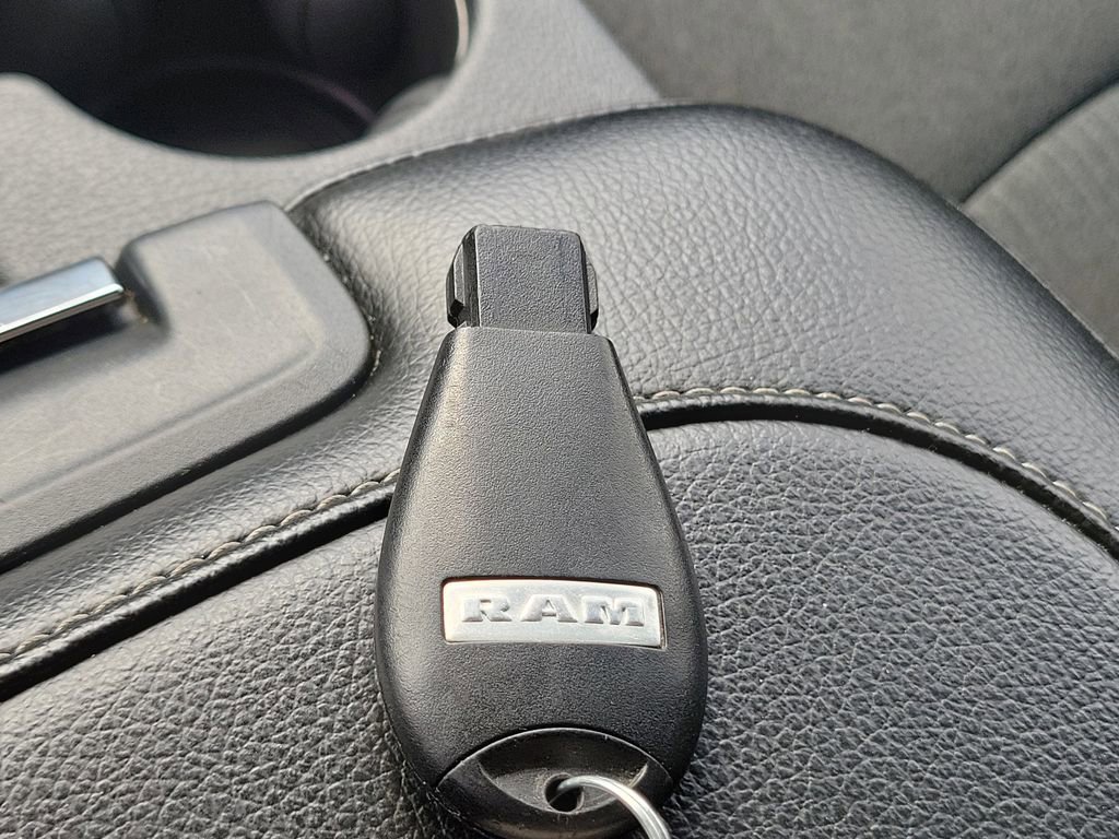 Used 2024 RAM 1500 Classic Warlock image 30