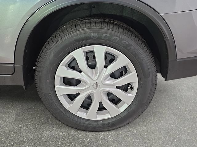 Used 2014 Nissan Rogue S AWD/4WD image 30