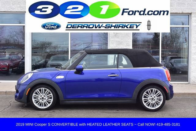 Used 2019 MINI Cooper S w/ Signature Upholstery Package FWD image 2