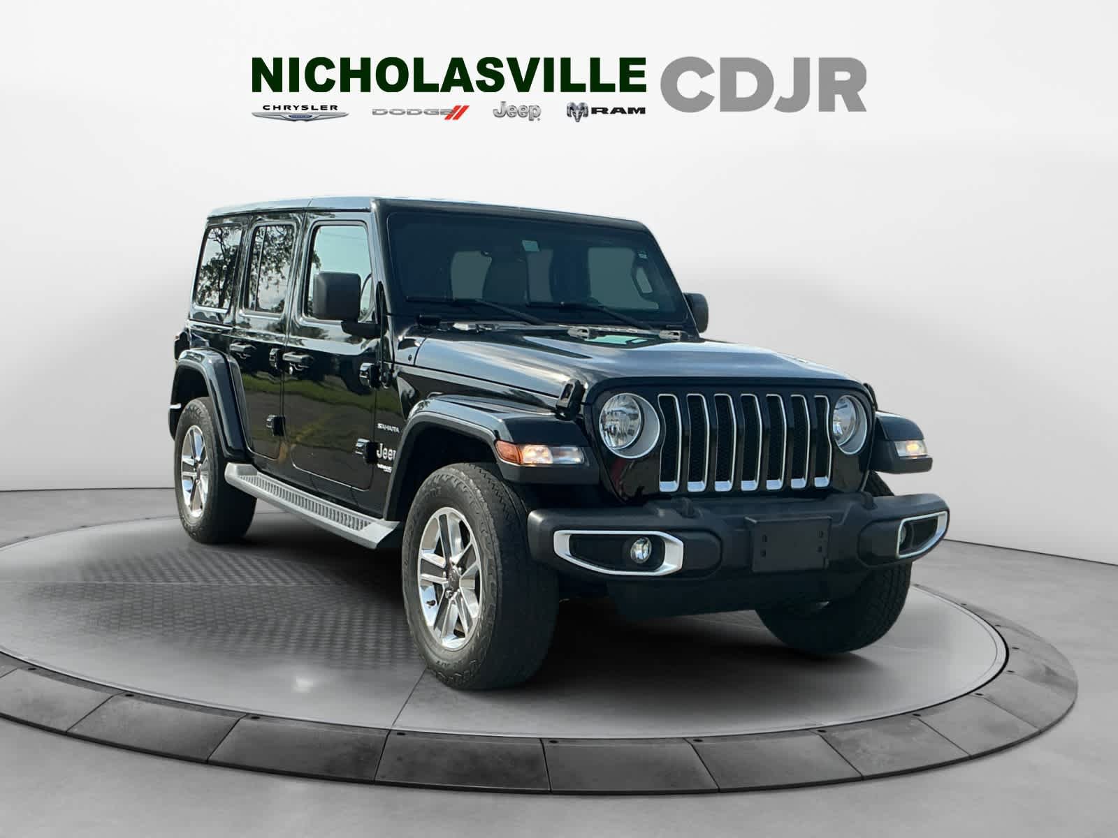 Used 2018 Jeep Wrangler Unlimited Sahara AWD/4WD image 7