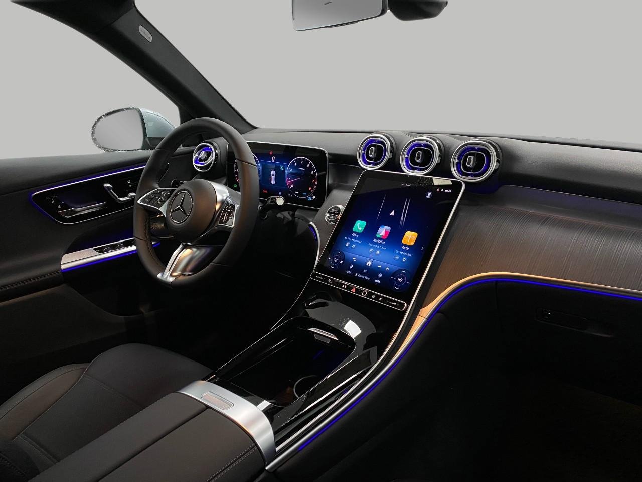 New 2026 Mercedes-Benz GLC 300 4MATIC image 18