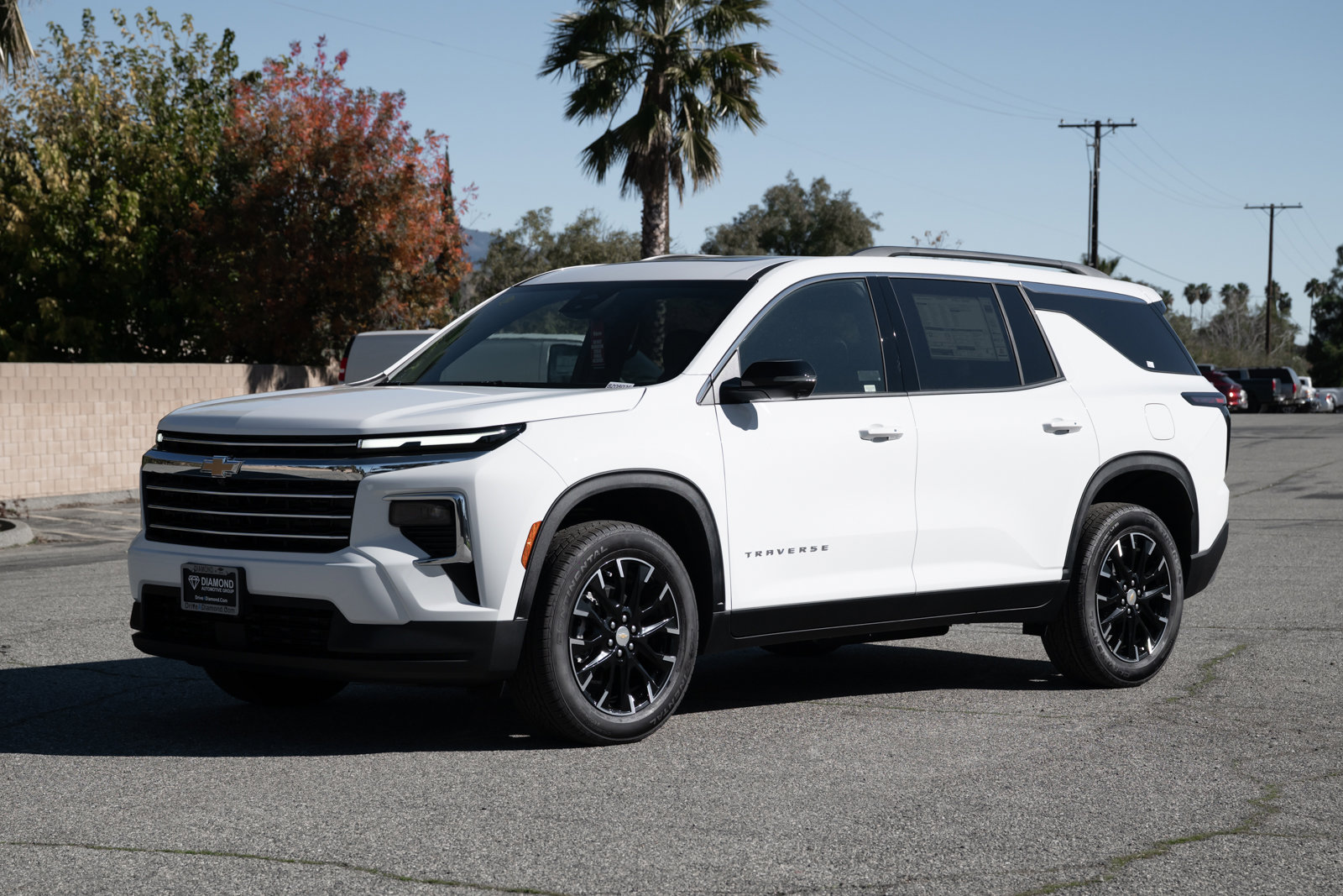 New 2026 Chevrolet Traverse LT image 8