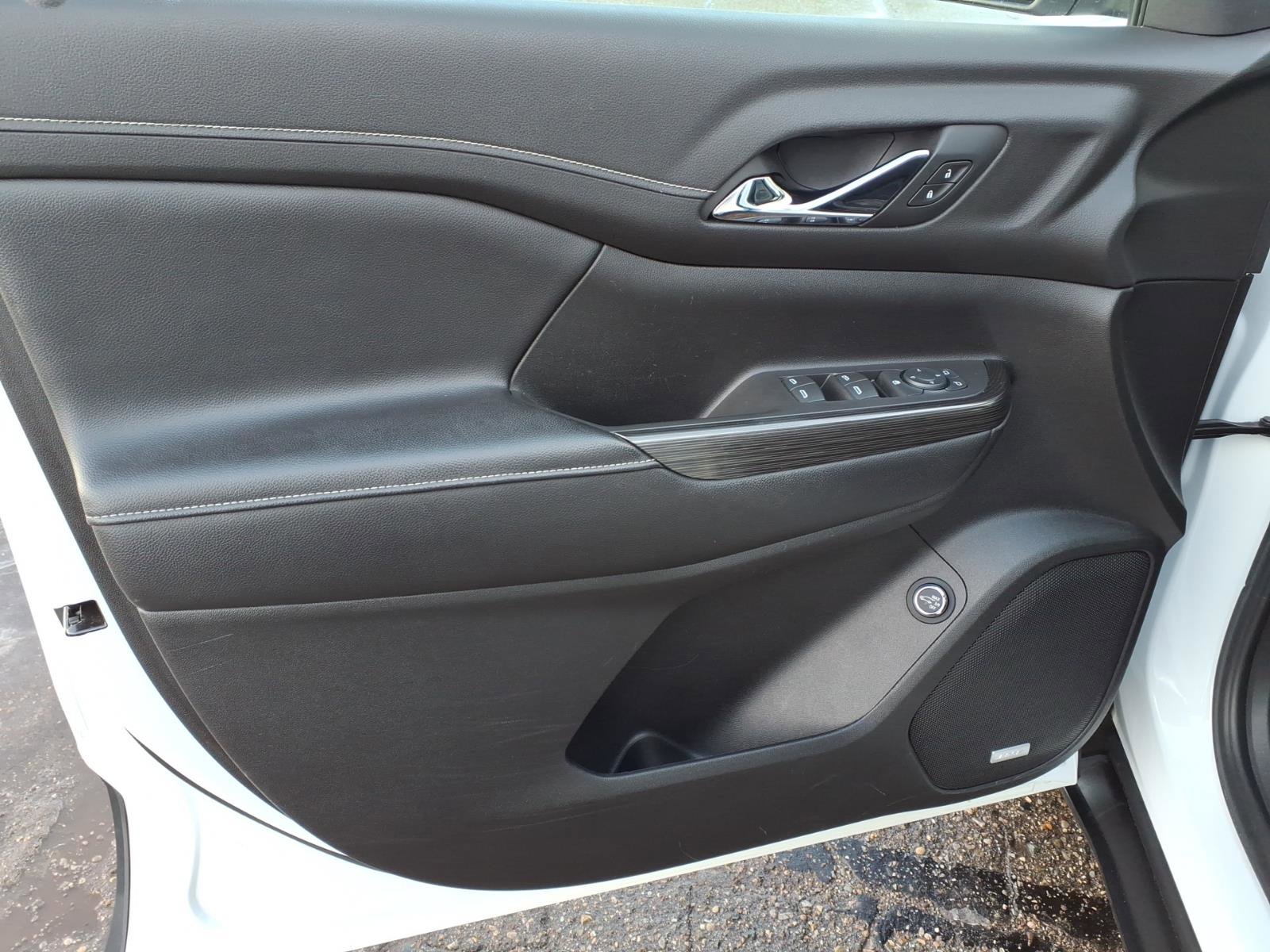 Used 2019 GMC Acadia SLT image 13