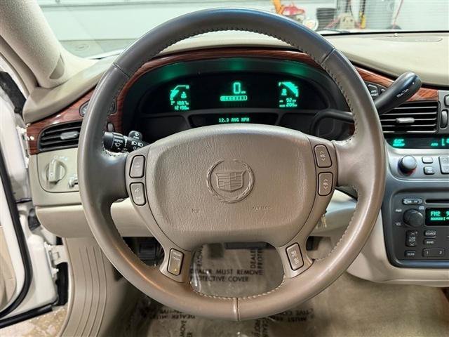 Used 2005 Cadillac De Ville Premium FWD image 26