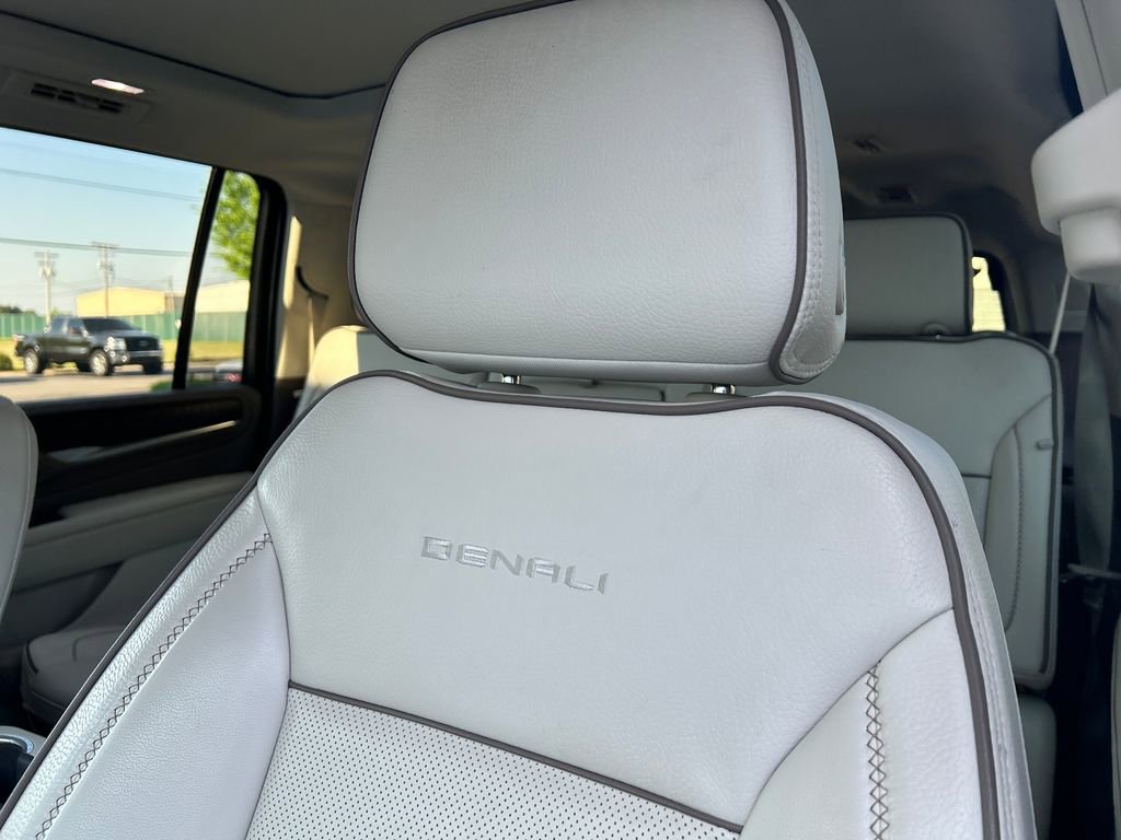 Certified 2024 GMC Yukon XL Denali image 17