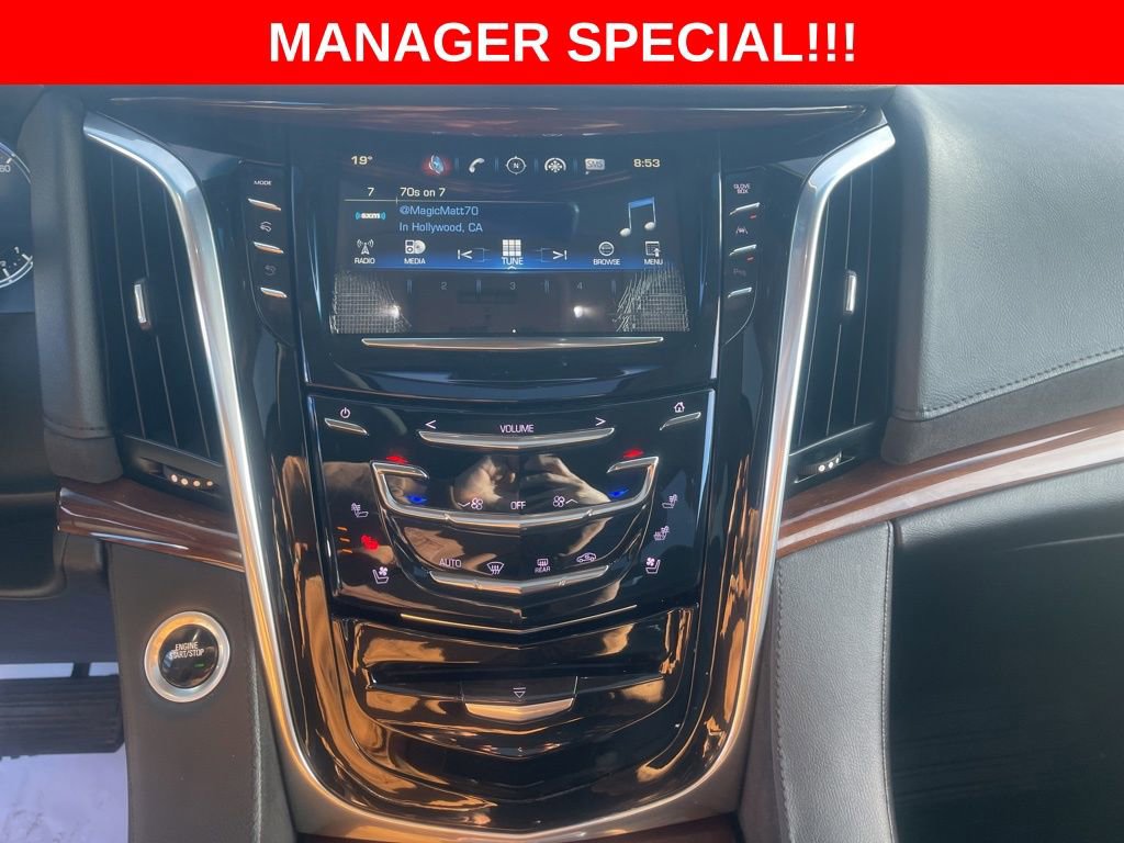 Used 2019 Cadillac Escalade Premium Luxury AWD/4WD image 29