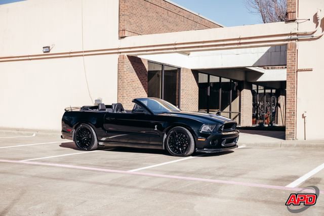 Used 2013 Ford Mustang Shelby GT500 RWD image 50