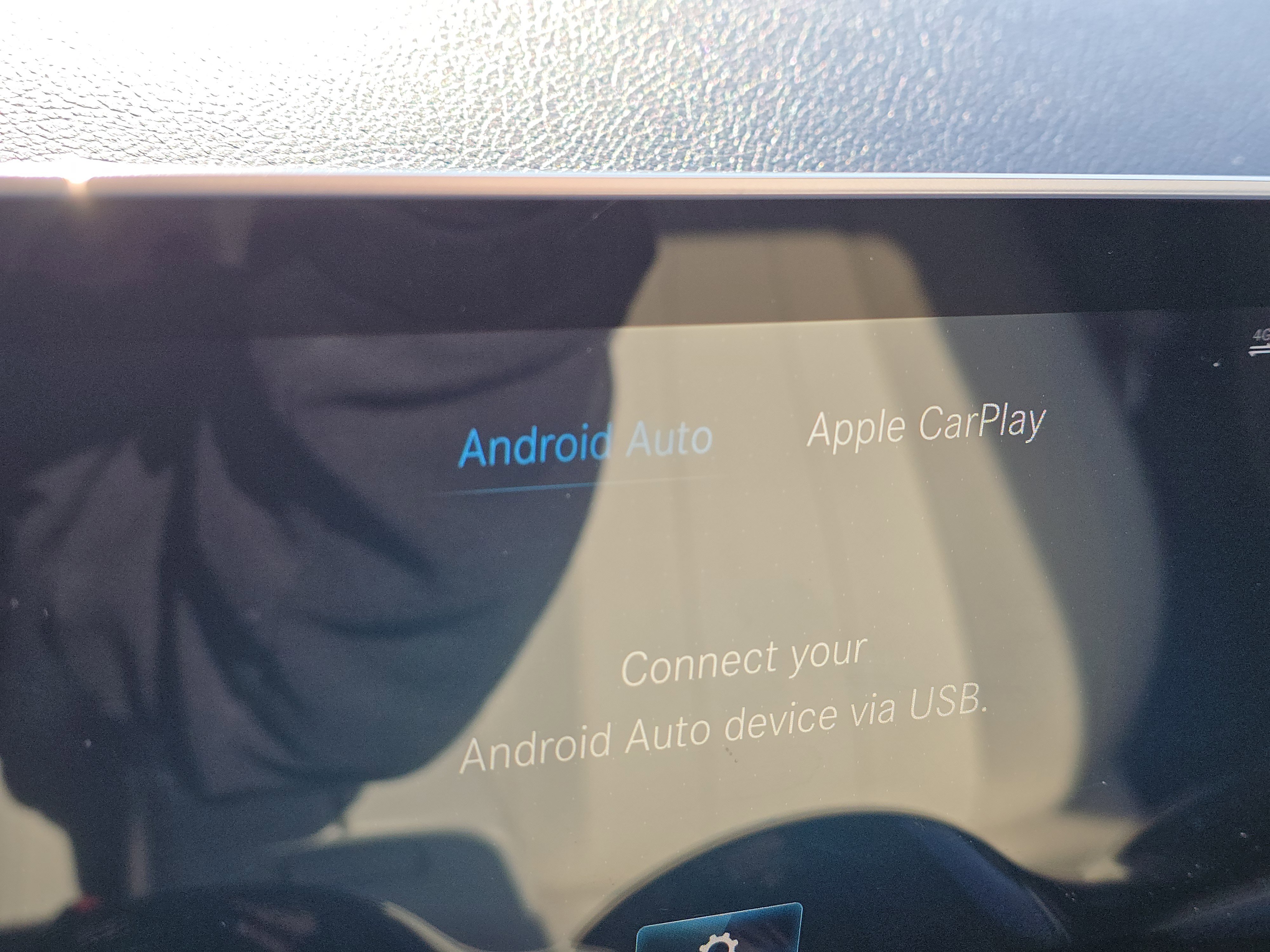 Used 2021 Mercedes-Benz GLA 250 4MATIC image 11