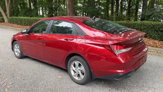 Used 2023 Hyundai Elantra SE FWD image 7