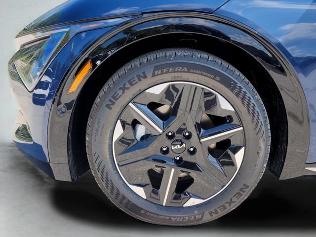 New 2026 Kia EV6 Wind RWD image 39